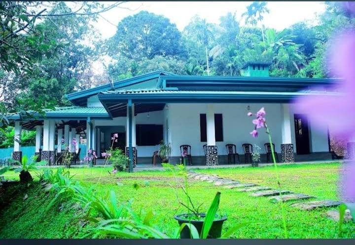 Salmanel Resort Ratnapura Exteriér fotografie